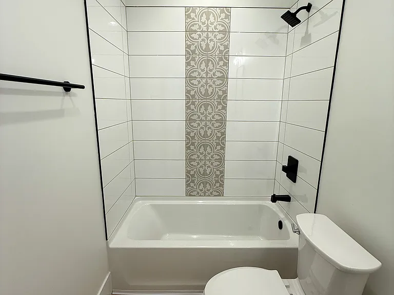 1448 Lexington Ave #B — Photo 7