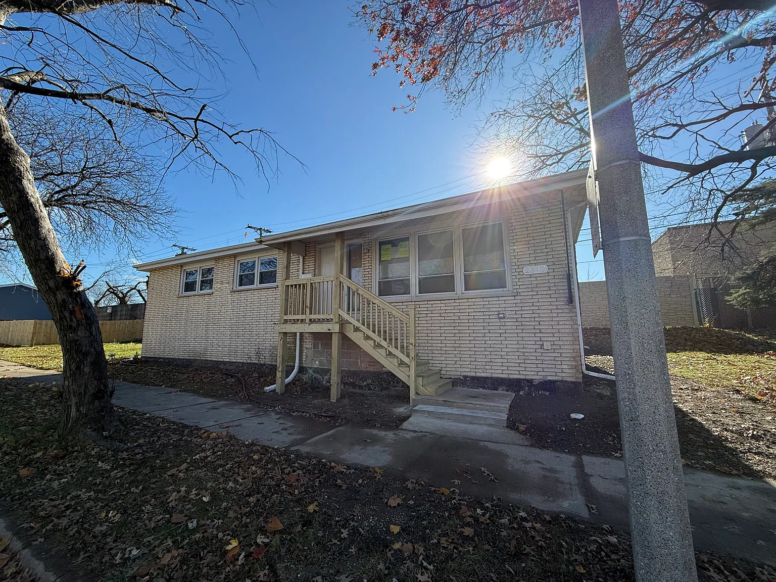 3 bed, 1800 sqft, $3,200 — Photo 1