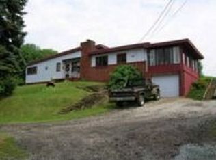 3036 State Route 119, New Alexandria, PA 15670