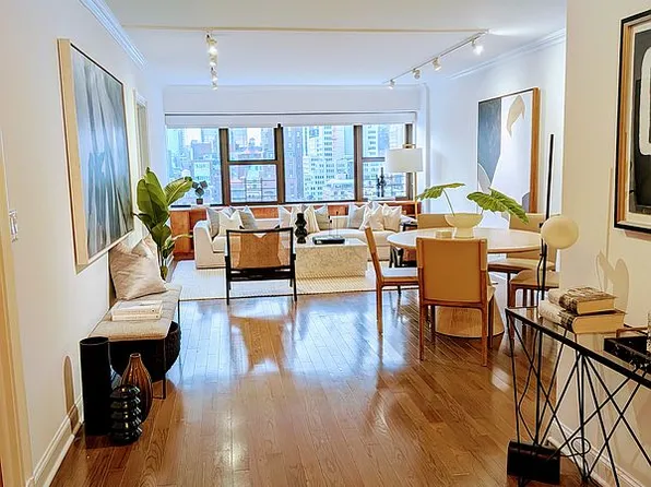 160 E 38th St APT 25B, New York, NY 10016