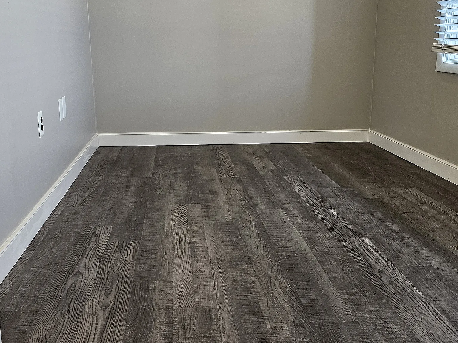 6 bed, 1500 sqft, $800 — Photo 3