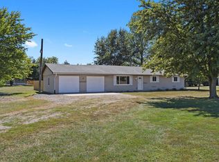 984 Echo Ln, Alton, IL 62002