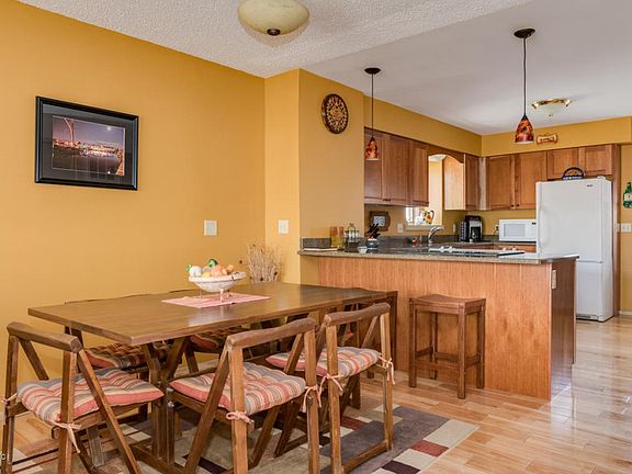 5th image of 69 N Shore Dr APT 23