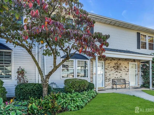 82 Cliffwood Ave Unit 53G, Cliffwood, NJ 07721