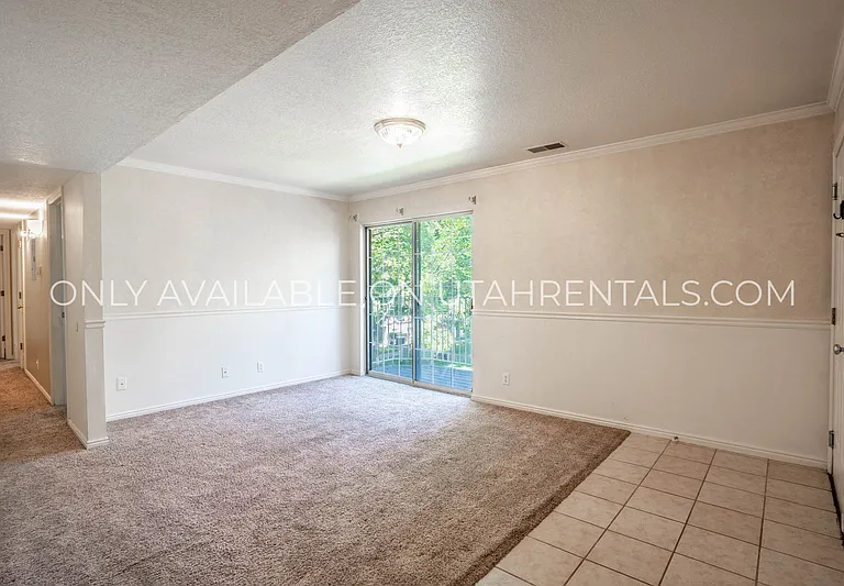 1214 W 1380 N — Photo 7