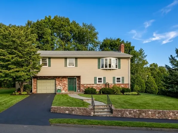31 Susan Dr, Saugus, MA 01906
