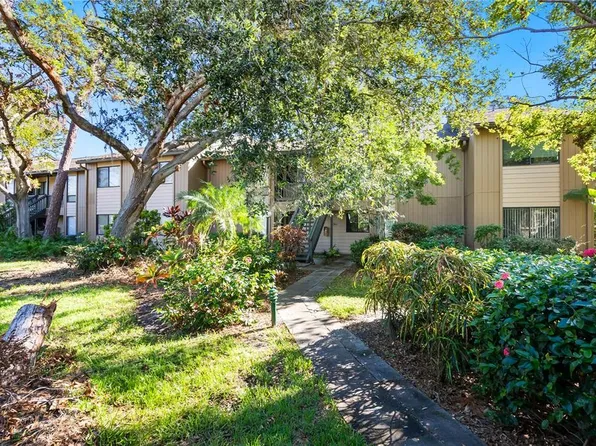 1717 Pelican Cove Rd #334, Sarasota, FL 34231