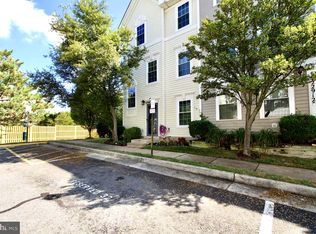 22908 Regent Ter, Sterling, VA 20166