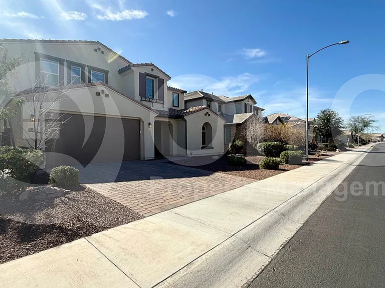 9673 W Cashman Dr — Photo 2