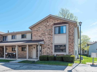 5734 Cambridge LANE #8, Racine, WI, 53406