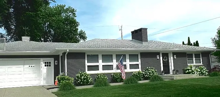 1818 Hillcrest St — Photo 1