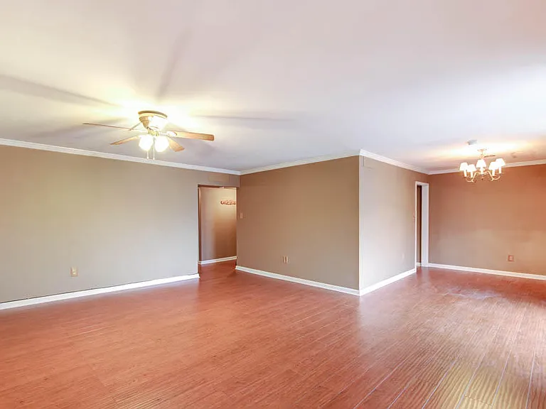 3636 Taliluna Ave #119 — Photo 4