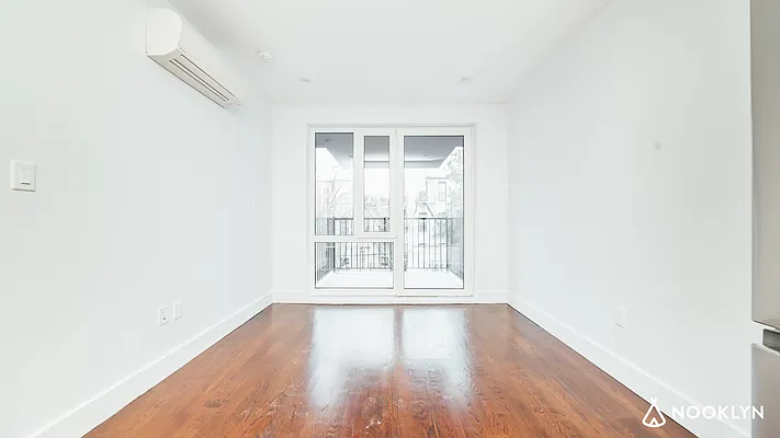 Rented by Nooklyn NYC LLC | media 26