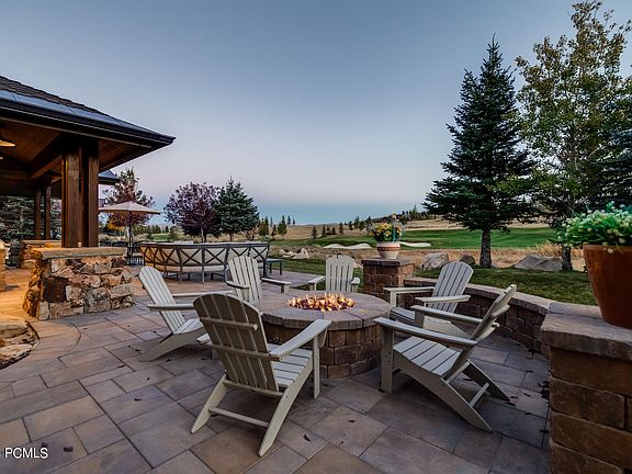 2nd image of 8115 Glenwild Dr