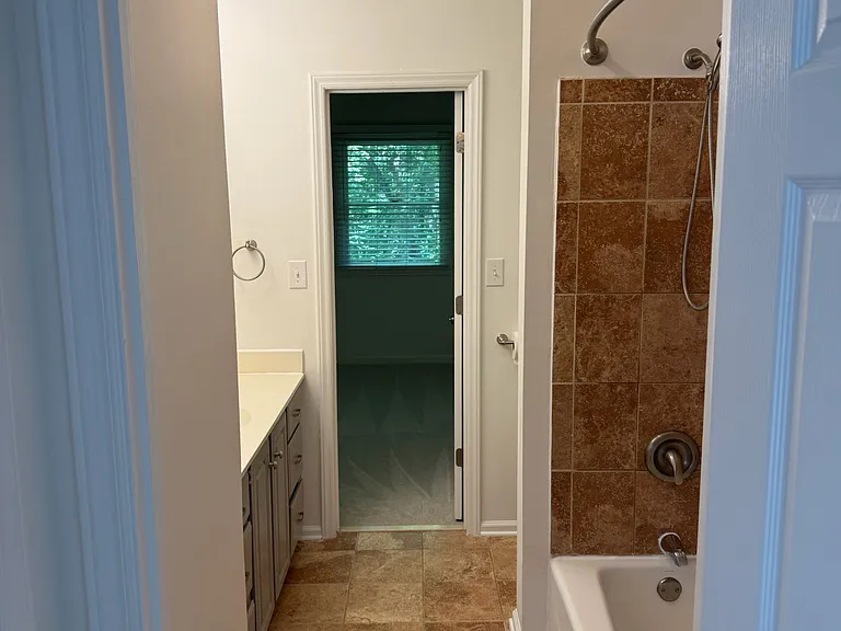 120 Mallard Ct — Photo 15