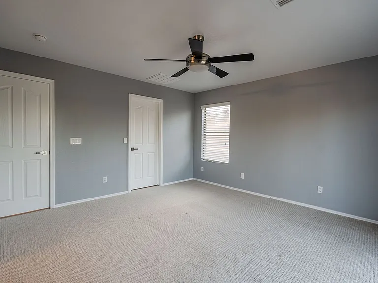 1546 E Nightingale Ln — Photo 48
