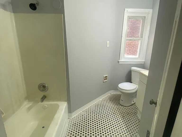 3625 Everett St #3 — Photo 1
