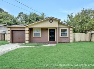 7410 John F Kennedy Dr W, Jacksonville, FL 32219