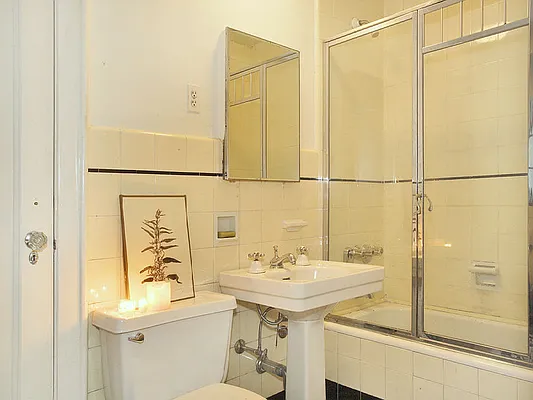 Sold by Sotheby's International Realty | media 15