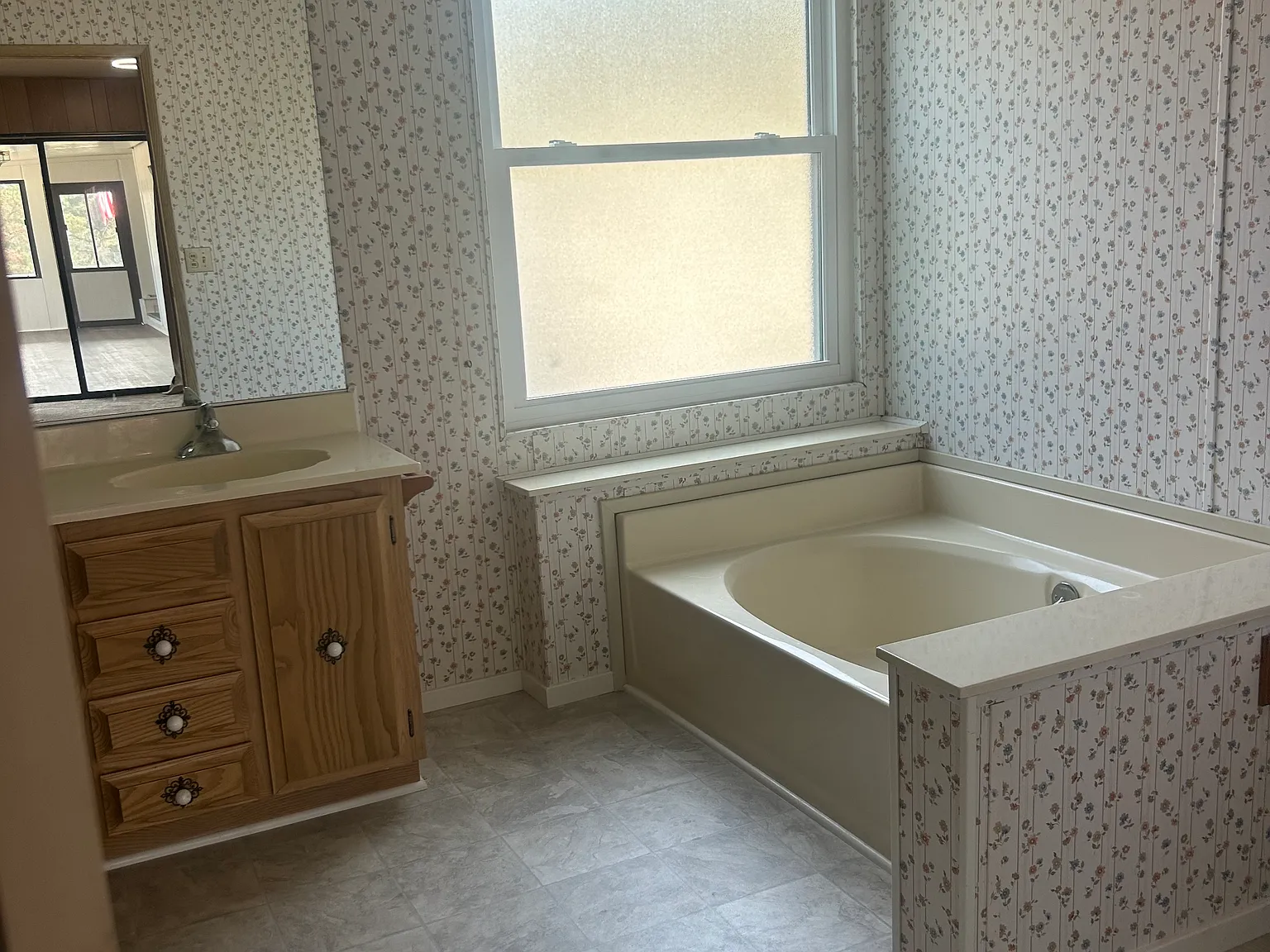 3 bed, 2621 sqft, $3,500 — Photo 4