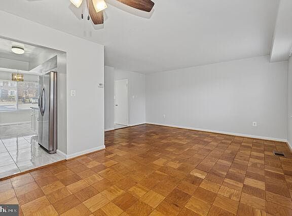 5th image of 1030 W Side Dr #28-D