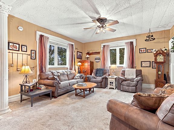 5th image of 601 NW 6th St