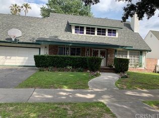 9520 Oakdale Ave, Chatsworth, CA 91311