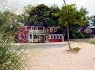 1692 Beach St, Muskegon, MI 49441