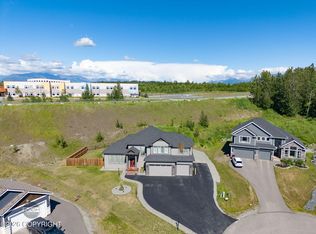 4949 E Chick Cir, Wasilla, AK 99654