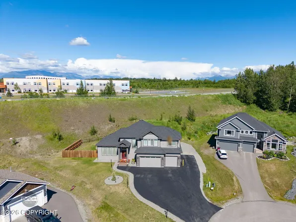 4949 E Chick Cir, Wasilla, AK 99654