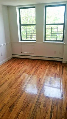 Rented by LDMI Realty Group LLC | media 12