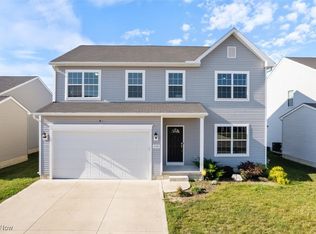 37393 Sandy Ridge Dr, North Ridgeville, OH 44039