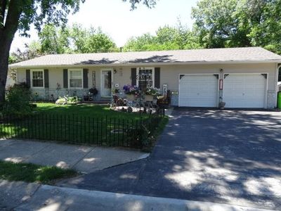 1502 S Main St, Harrisonville, MO, 64701