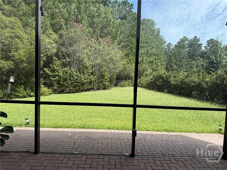 106 Tahoe Dr — Photo 35