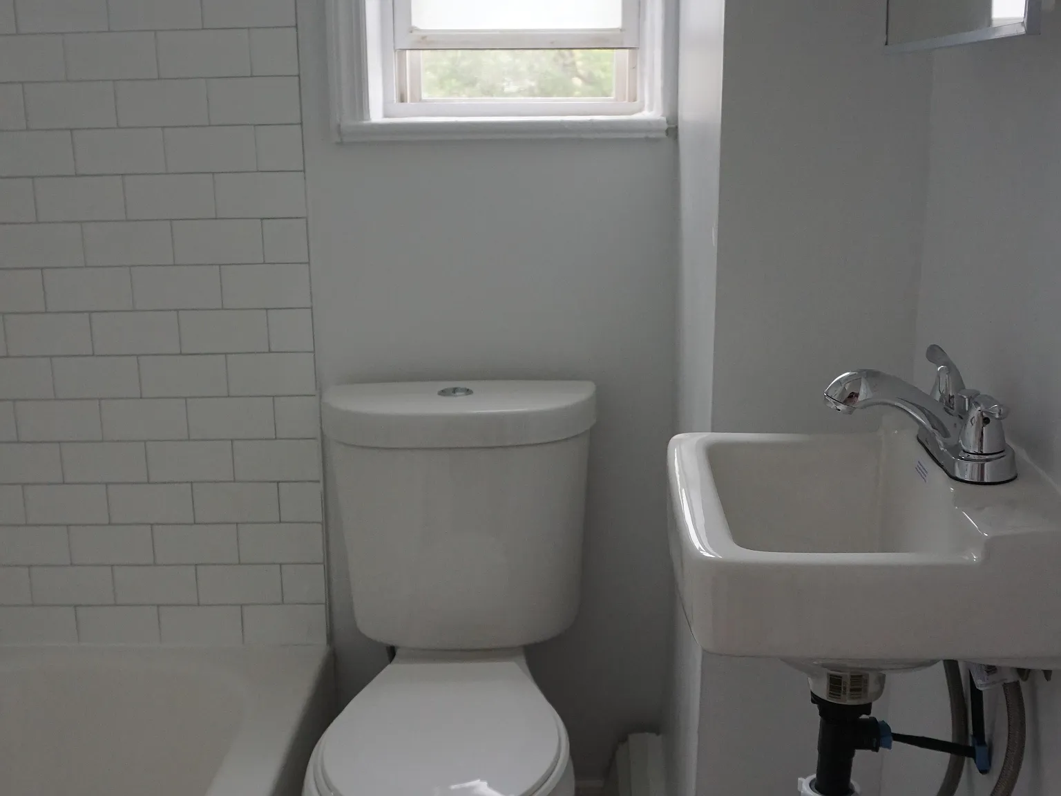1 bed, 550 sqft, $1,699 — Photo 3