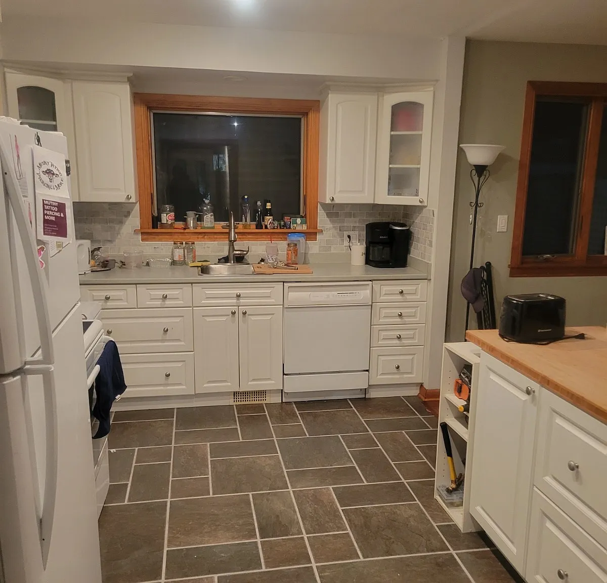 3 bed, $2,200 — Photo 1