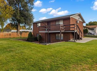 210 N Park Ave #2, Fruitland, ID 83619