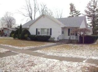 320 E Main St, Sheldon, IL 60966