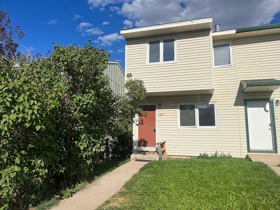 1st image of 1359 N 18th St
