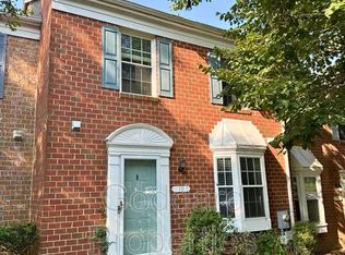 10 Hamlet Dr, Owings Mills, MD 21117