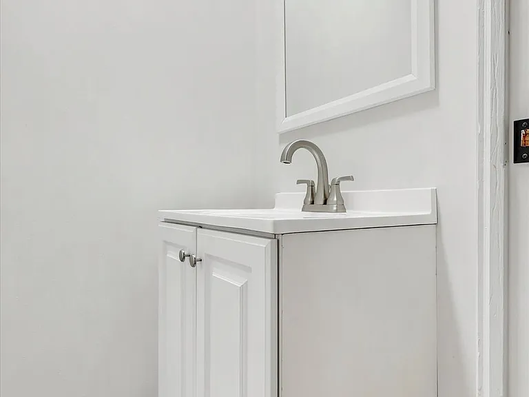 6 Janice Dr — Photo 12