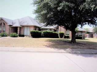 1700 Calgary Dr, Desoto, TX 75115