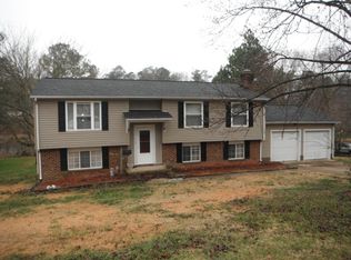 233 Shell Dr, Roanoke Rapids, NC 27870