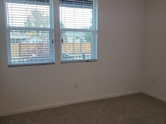 1st Floor Bedroom / Office Suite with its own Bathroom