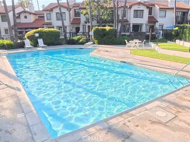 415 E Bougainvillea Ln — Photo 37