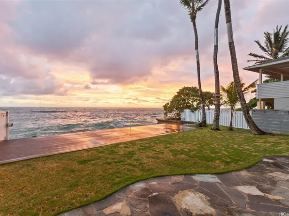 53-853 Kamehameha Hwy, Hauula, HI 96717