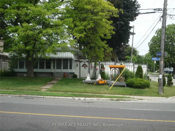 365 Bellamy Rd N, Toronto, ON M1H 1G1