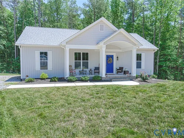 8007 E Patrick Henry Hwy, Nottoway, VA 23955