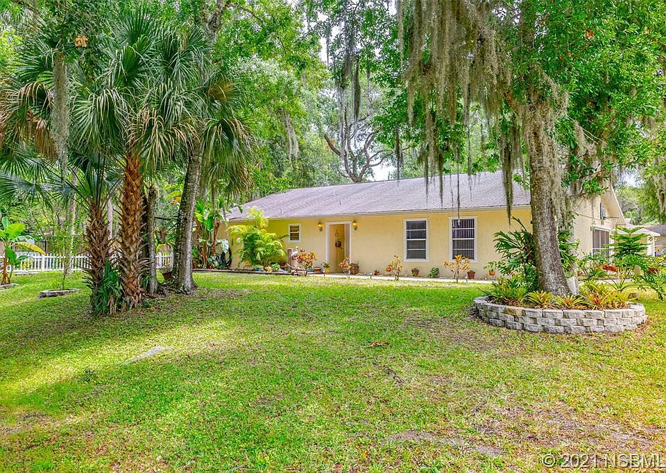 1st image of 3303 Needle Palm Dr