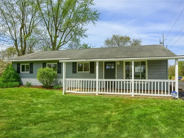 204 Sherwood Dr, Cranberry Township, PA 16066